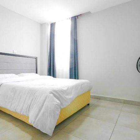 Ultra Modern Apartment In Nyarutarama Кигали Экстерьер фото