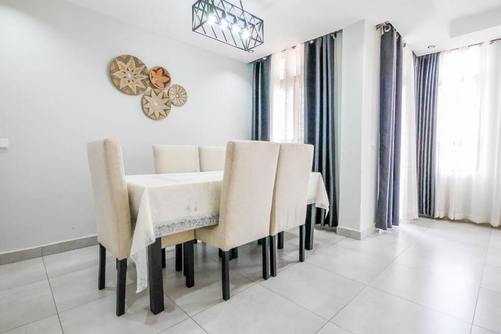 Ultra Modern Apartment In Nyarutarama Кигали Экстерьер фото