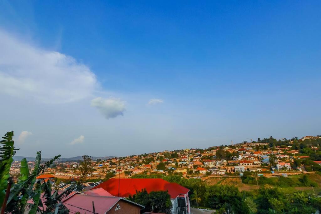 Ultra Modern Apartment In Nyarutarama Кигали Экстерьер фото
